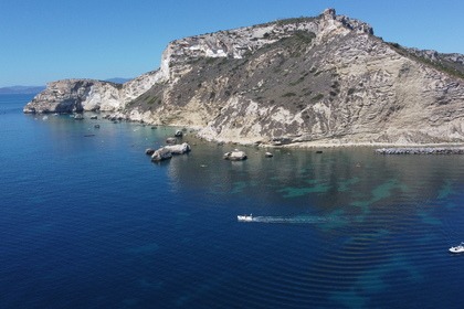 NOLEGGIO TEMPEST 900