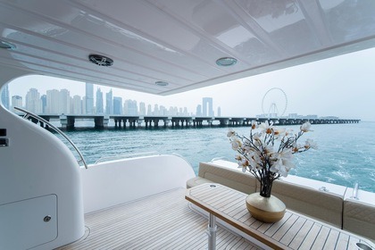 LUXURIOUS 75FT YACHT FOR RENT IN DUBAI