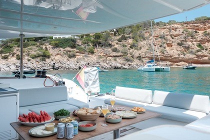 Hyra båt Katamaran Beneteau Excess 15 Ibiza