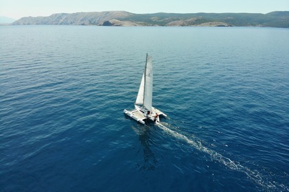 Noleggio Catamarano Corsair 760 Trimaran Novi
