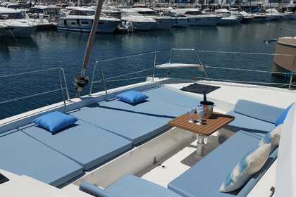 Hire Catamaran Bali - Catana Bali 4.1 Puerto Banús, Marbella