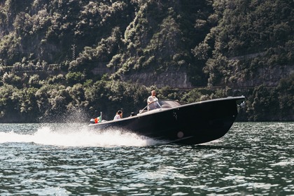 Hire Motorboat Guarisco BlackJack SLS 33 Argegno