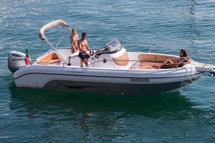 Rental Motorboat Ranieri Voyager 26 S La Spezia