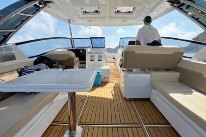 Rental Motorboat AQUILA 32 Power Catamaran Dénia