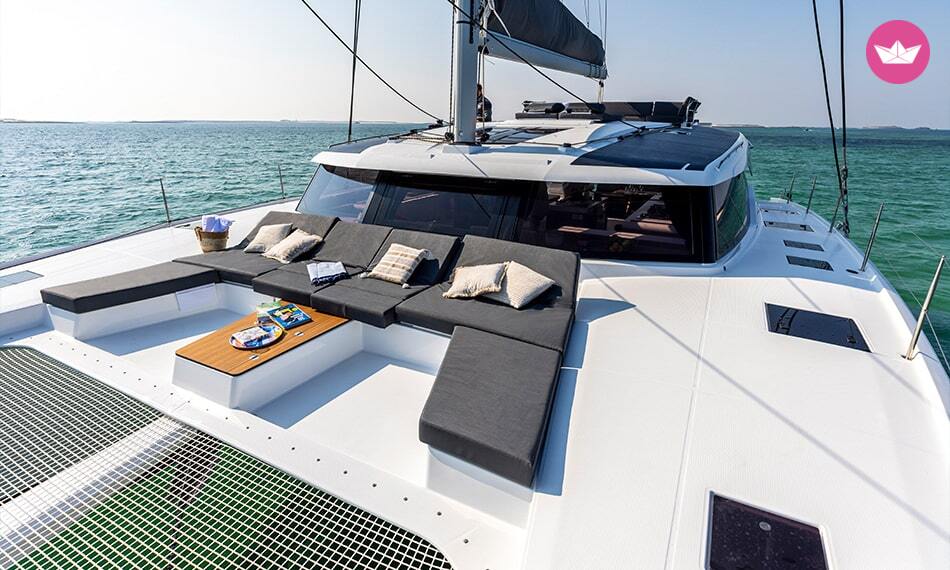 Catamaran Fountaine Pajot Aura 51 16m 3