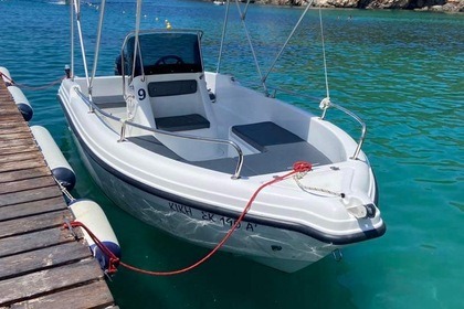 Verhuur Boot zonder vaarbewijs  Poseidon 4,70 30 hp Poseidon 4,70 Palaiokastritsa