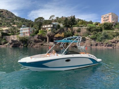 Charter Motorboat Chaparral 244 Mandelieu-La Napoule
