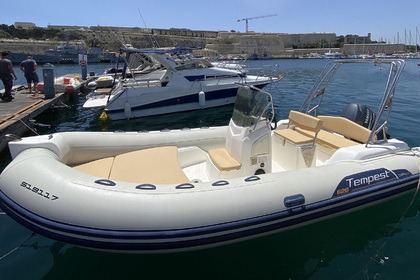 Miete RIB Capelli Tempest 626 Ta' Xbiex