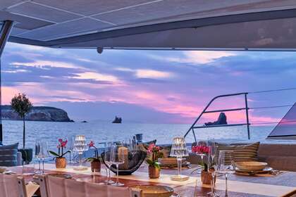 Pixie - Fountaine Pajot Alegria 67