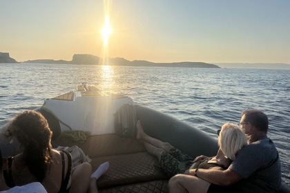 Hyra båt RIB-båt Capelli tempest 850 Vieux-Port