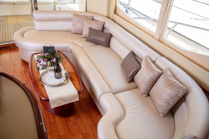 Silver Creek - 61ft luxury Yacht
