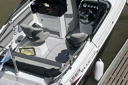 New and very comfortable boat for six passengers