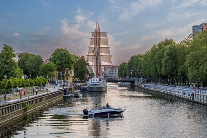 Rental Motorboat Bayliner VR5 Cuddy Klaipėda