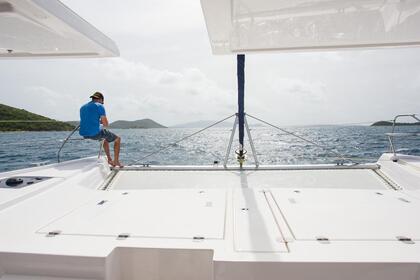 Aluguel Catamarã  Moorings 5000 crewed Marsh Harbour