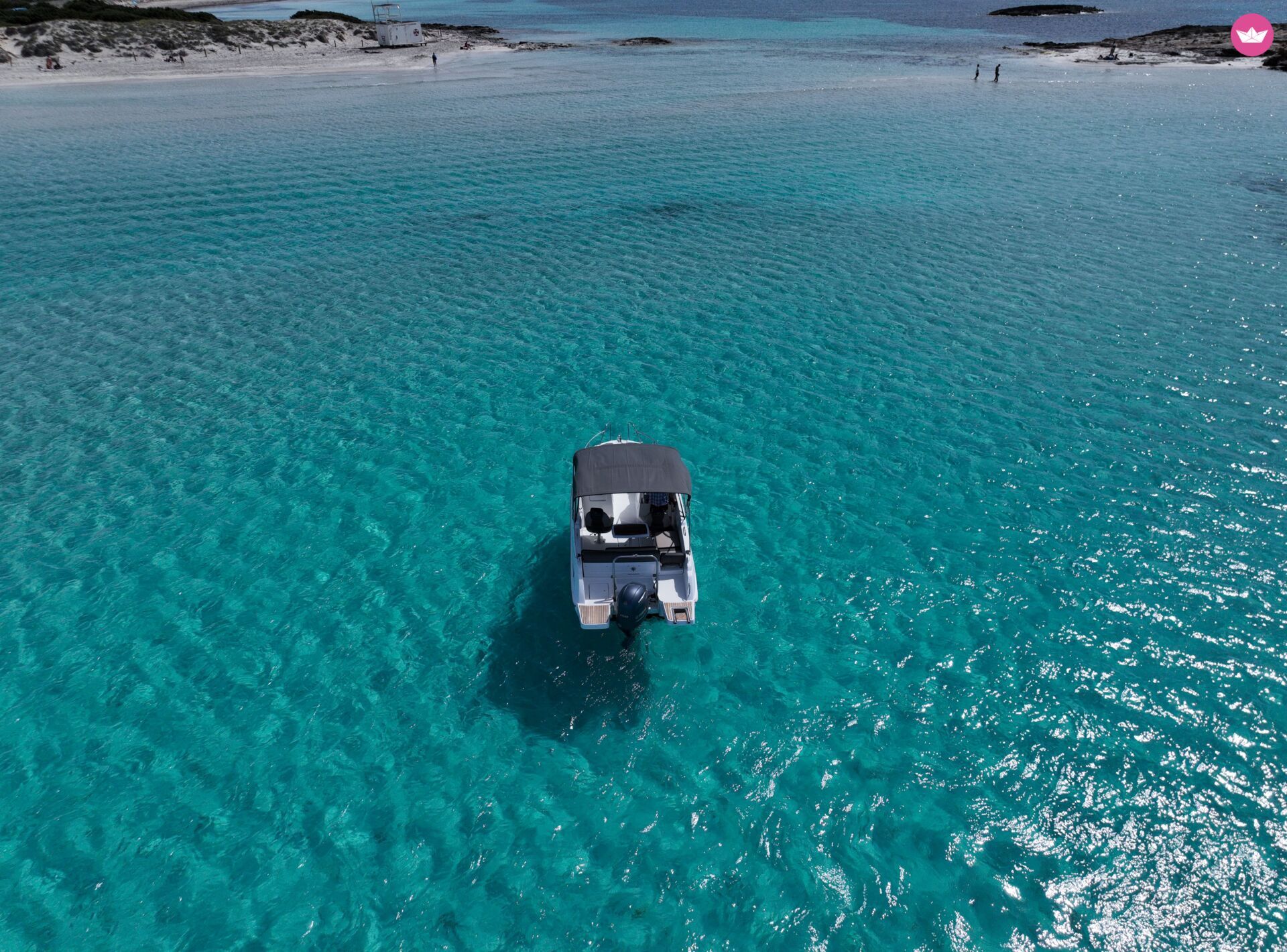 Bateau à moteur Jeanneau CAP CAMARAT 6.5 BR 150cv 8