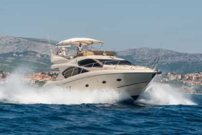 Alquiler Yate de motor Sunseeker 52 Manhattan Split