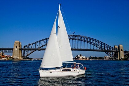 Hire Sailboat Beneteau Oceanis 40 Sydney