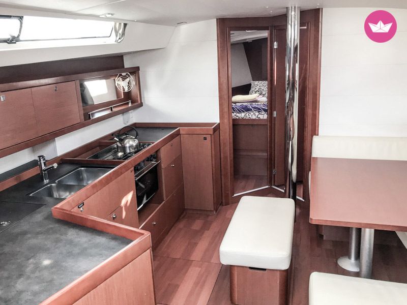 Charter Sailboat Beneteau Oceanis 45 (4 Cabs) Kotor