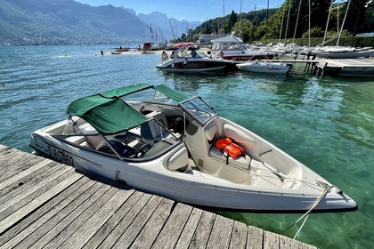 Charter Motorboat Crownline BR 180 Annecy