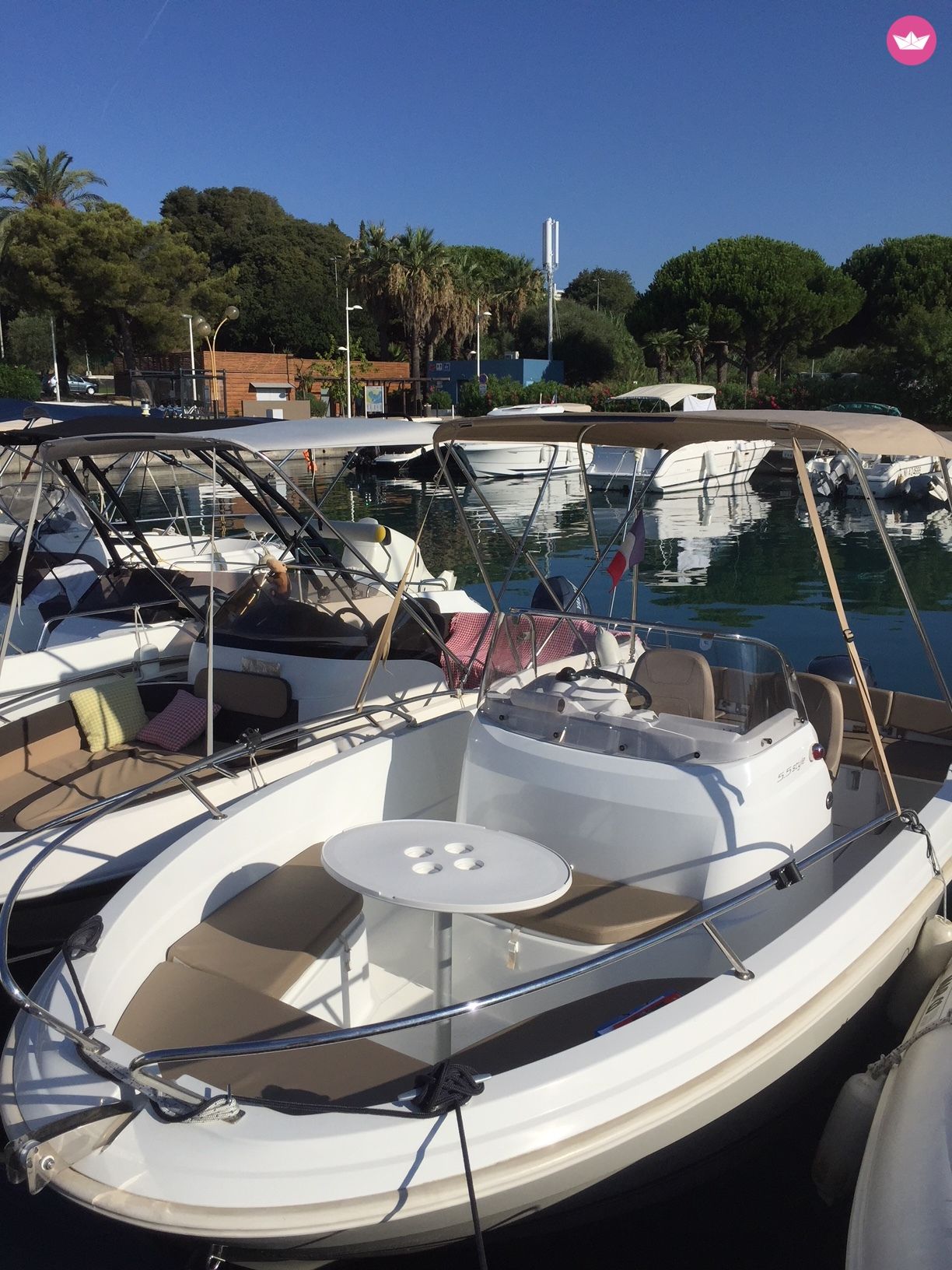 Bateau à moteur Jeanneau Cap Camarat 5.5 Cc2 à louer