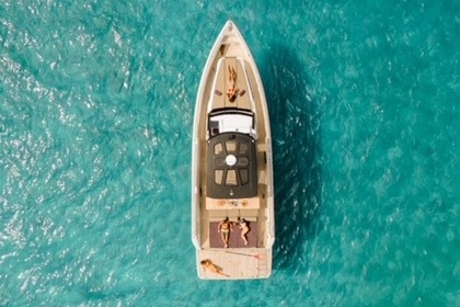 Hire Motorboat Fjord 42ft open open 42ft Saint Barthélemy