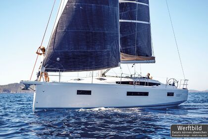 Hire Sailboat Jeanneau Sun Odyssey 410 - 3 cab. Marina Frapa