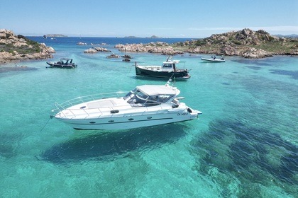Bellissimo motoscafo a Porto Rotondo