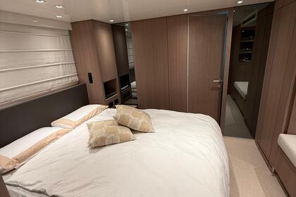 Miete Motoryacht San Lorenzo 76 SL Sorrent