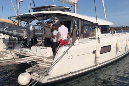 Charter Catamaran LAGOON 42 Saint George's