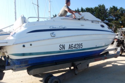 Location Bateau à moteur Cris Craft 750 La Forêt-Fouesnant