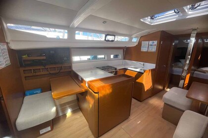 Aluguel Veleiro Jeanneau Sun Odyssey 440 Golfo Aranci