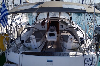 Charter Sailboat BAVARIA CRUISER 37 Corfu