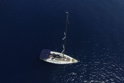 Discover Santorini's hidden gems with Odysseas sailboat