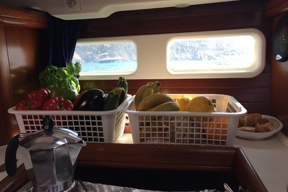 Beneteau Oceanis Clipper 411