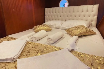 A Holiday Immersed in the Sea: 5-Cabin Private Gulet in Kaş!