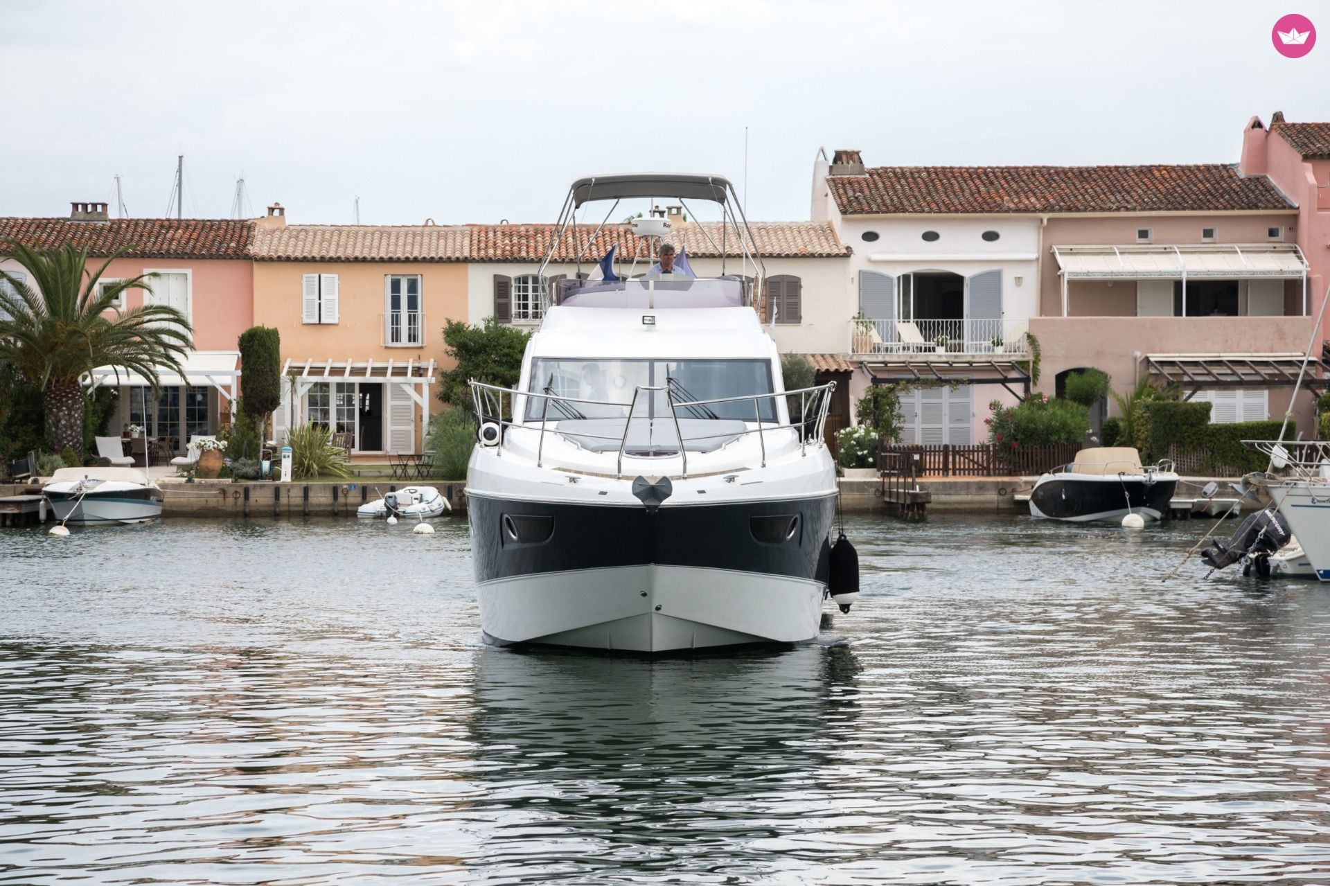 Beneteau Gran Turismo Gt 49 Fly in Saint-Tropez for hire