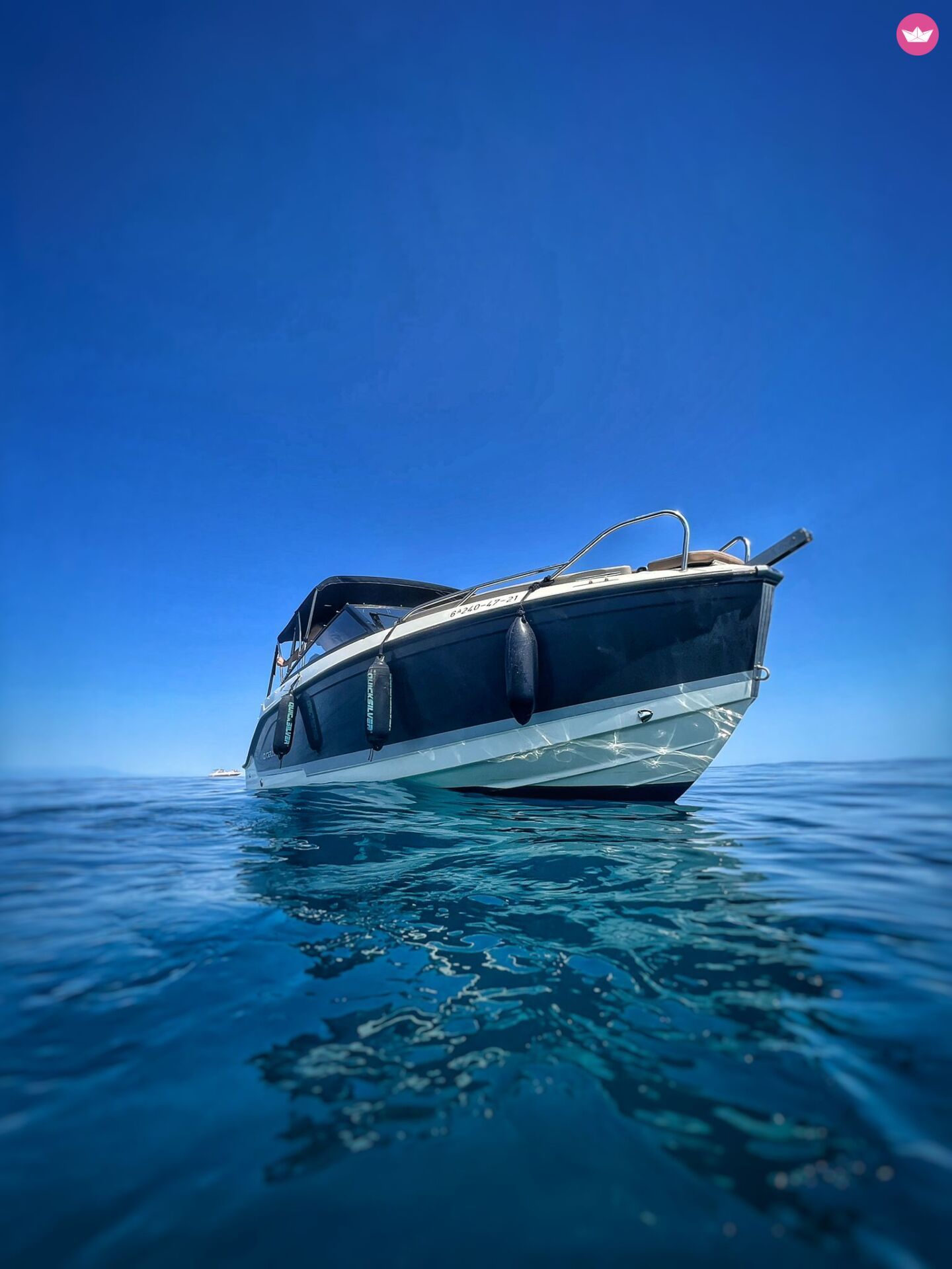 Bateau à moteur Quicksilver 605 ACTIV CRUISER 115cv