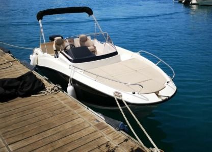 Czarter Łódź motorowa Quicksilver Activ 605 Sundeck Pasito Blanco