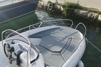 Rental Motorboat PRINCE PRINCE 560 OPEN Lumbarda