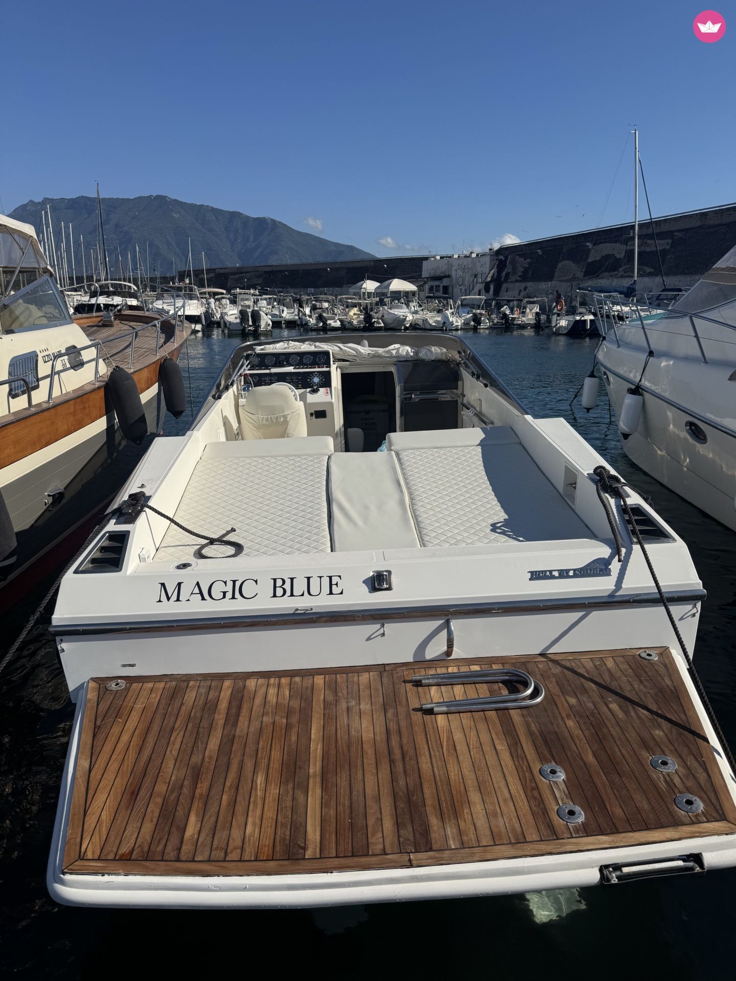 Hyra båt Benetti Benetti Ms20