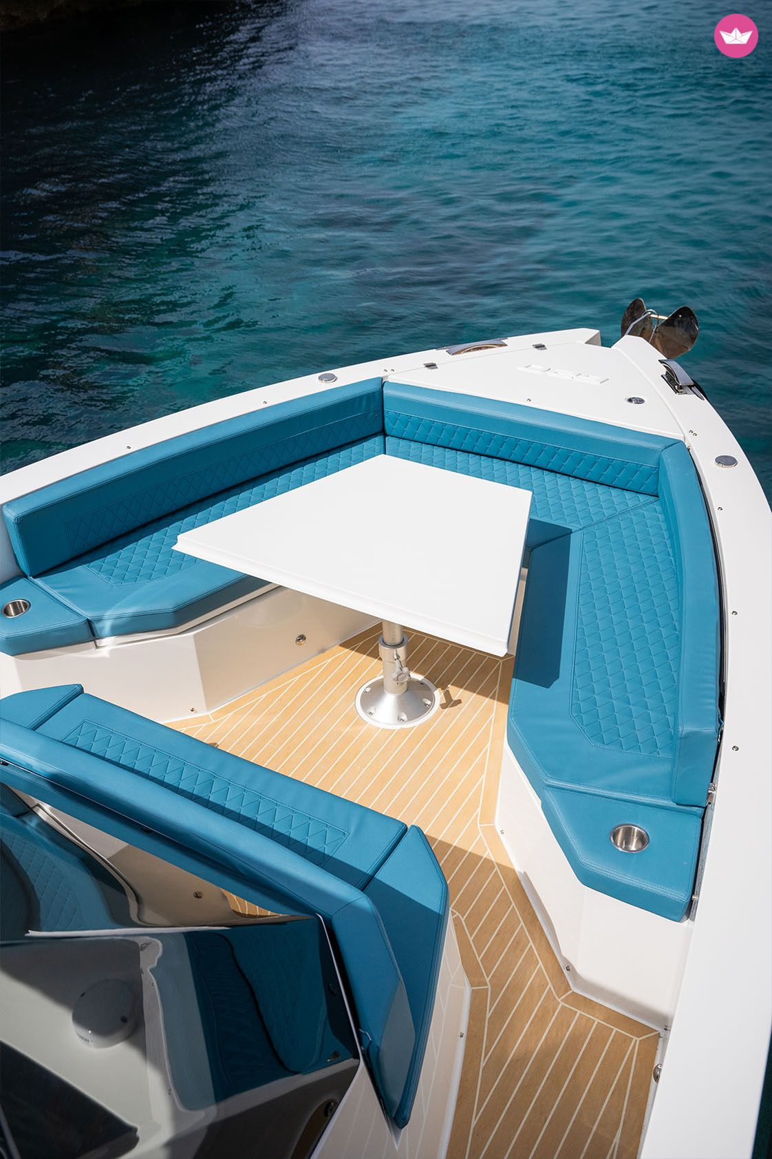 Bateau à moteur De Antonio D29 350cv 6