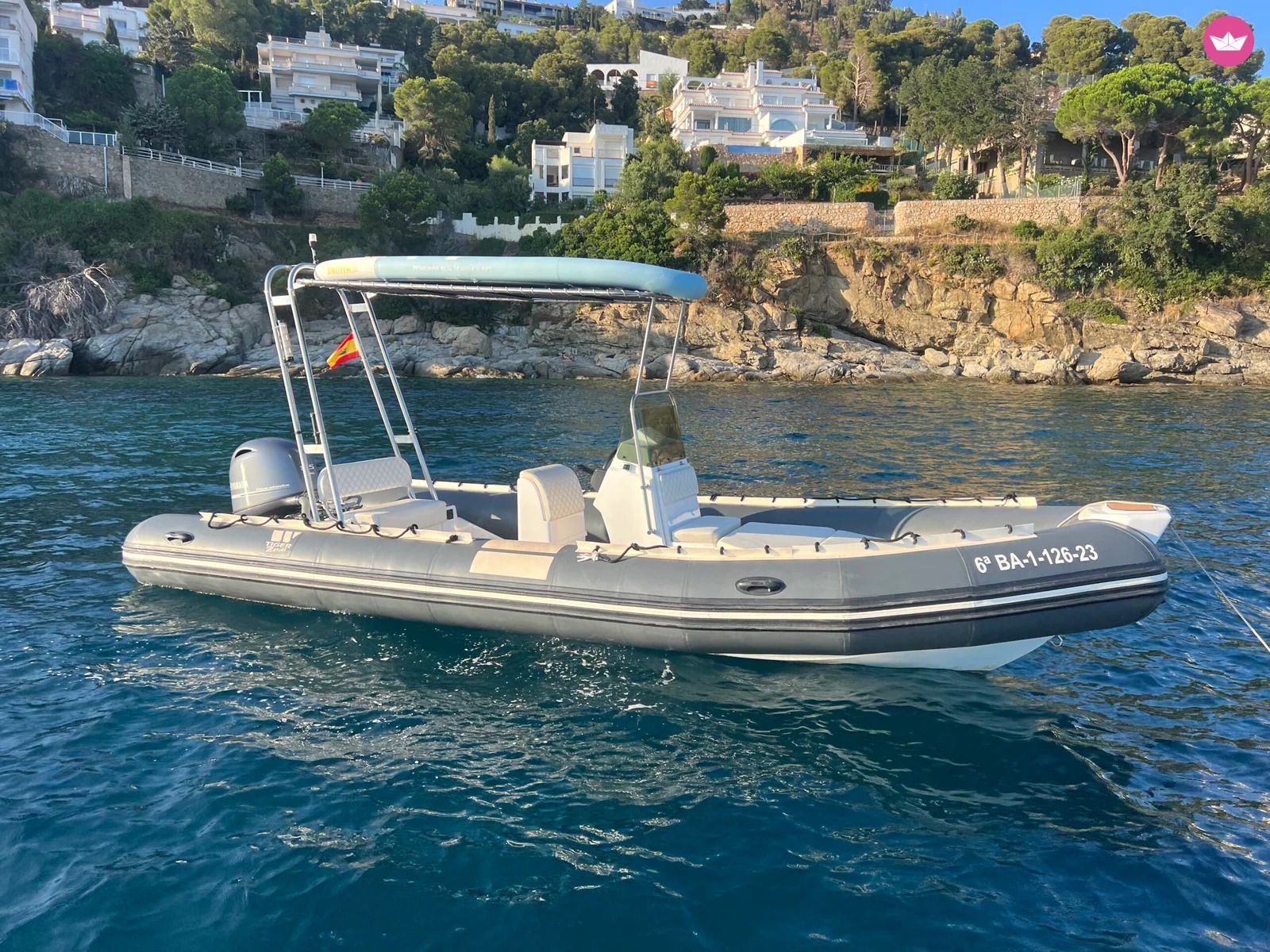 Bateau à moteur Tiger Marine Topline 650 150cv 8