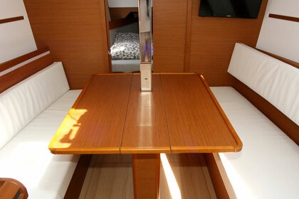 Jeanneau Sun Odyssey 349