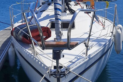Charter Sailboat Gilbert marine GIBSEA 282 DI Vannes