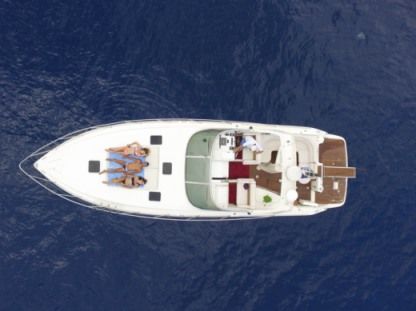 Charter Motorboat Cranchi 1998 Agios Nikolaos