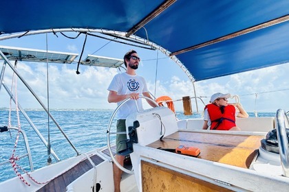 Rental Sailboat Beneteau Oceanis 370 Le Gosier