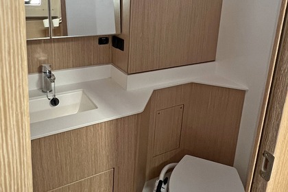 Hyra båt Segelbåt Bavaria Yachtbau Bavaria C45 Style - 3 cab. Punat