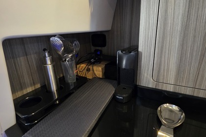 SPARVERMIETUNG 330WA PUERTO PORTALS - 11 METER