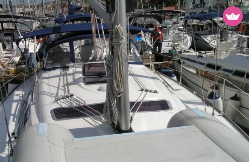 Sailboat Bavaria 33 Cruiser  