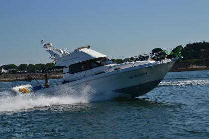 Charter Motorboat Faeton 10 40 Fly Bénodet
